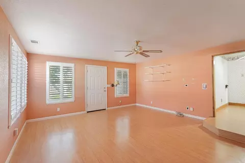 2107 Yosemite Dr, Lodi, CA 95242 photo 18