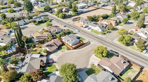 View/Area - 2300 Dels Ln, Turlock, CA 95382 photo 4 of 5