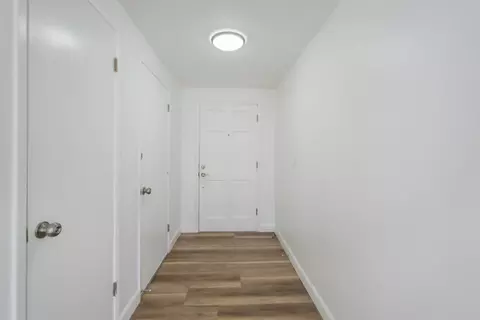 Entry Way - 2300 Dels Ln, Turlock, CA 95382 photo 1 of 1