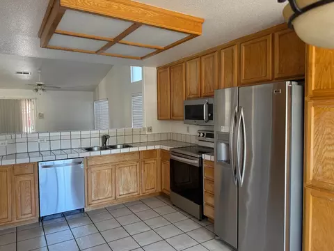 Kitchen - 4004 Shiprock Dr, Modesto, CA 95355 photo 1 of 6