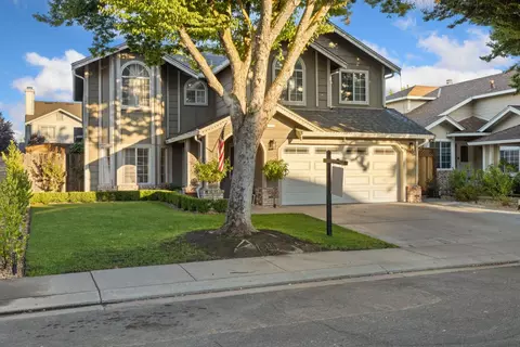717 Spindale Dr, Modesto, CA 95357