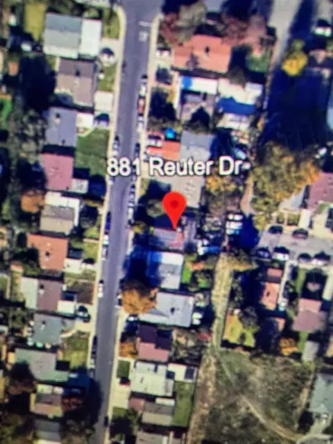 881 Reuter Dr, West Sacramento, CA 95605