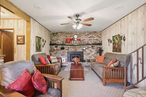 Living - 1110 V St, Merced, CA 95341 photo 2 of 3