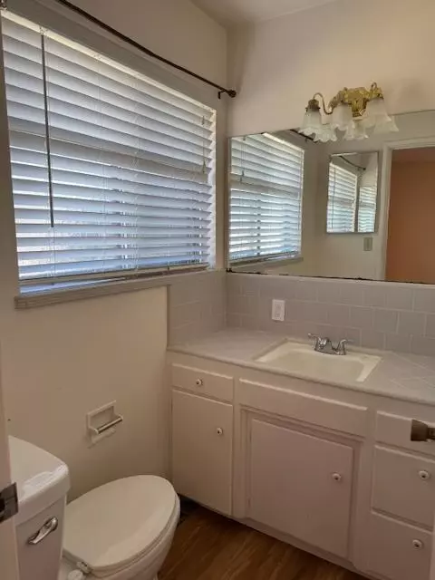 805 S Crescent Ave, Lodi, CA 95240 photo 12