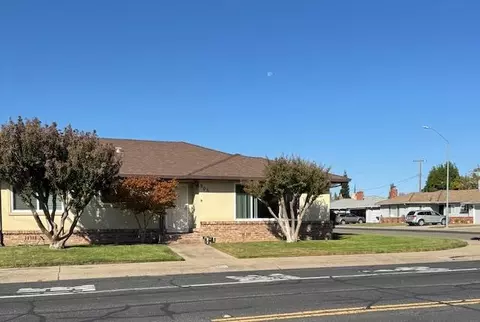 805 S Crescent Ave, Lodi, CA 95240 photo 34