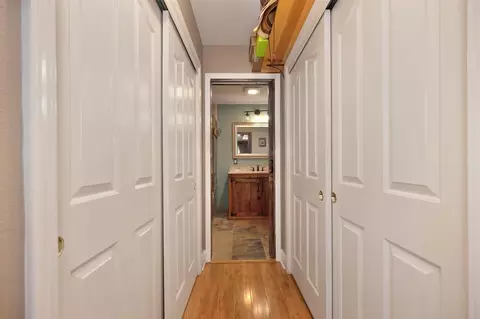 Entry Way - 210 Elysian Pl, Grass Valley, CA 95945 photo 2 of 3