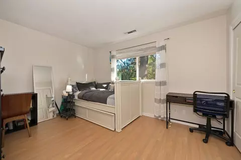 Bedroom - 210 Elysian Pl, Grass Valley, CA 95945 photo 4 of 7
