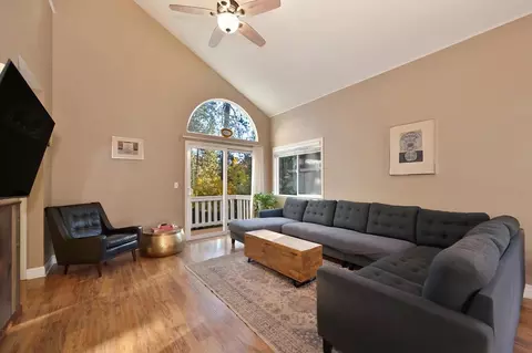 Living - 210 Elysian Pl, Grass Valley, CA 95945 photo 1 of 3