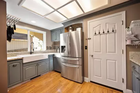 Kitchen - 210 Elysian Pl, Grass Valley, CA 95945 photo 4 of 6