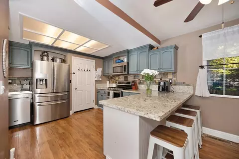 Kitchen - 210 Elysian Pl, Grass Valley, CA 95945 photo 1 of 6