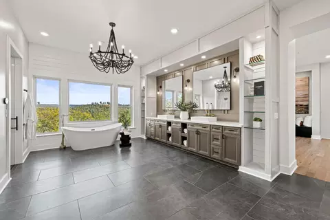 Bath - 14874 Surrey Junction Ln, Sutter Creek, CA 95685 photo 4 of 18