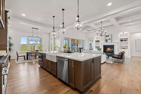 Kitchen - 14874 Surrey Junction Ln, Sutter Creek, CA 95685 photo 9 of 15