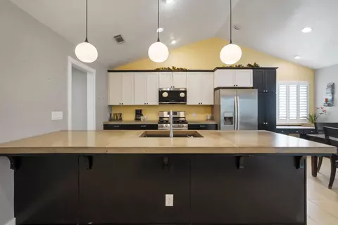 Kitchen - 2344 St Lawrence Ln, Modesto, CA 95356 photo 1 of 4
