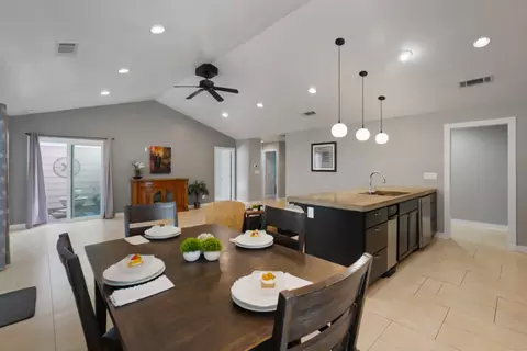 Dining - 2344 St Lawrence Ln, Modesto, CA 95356 photo 2 of 2