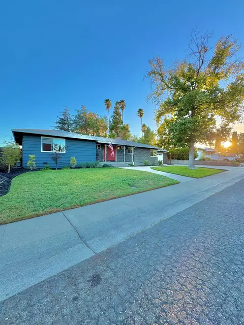 2008 Santa Lucia Way, Carmichael, CA 95608