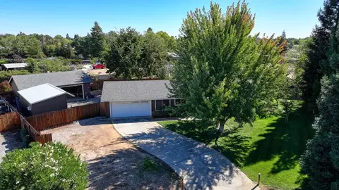 View/Area - 2030 Meadow Mist Ct, Elverta, CA 95626 photo 2 of 5