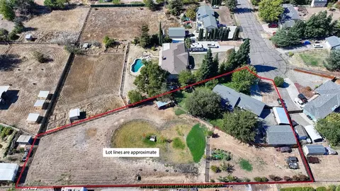 View/Area - 2030 Meadow Mist Ct, Elverta, CA 95626 photo 1 of 5