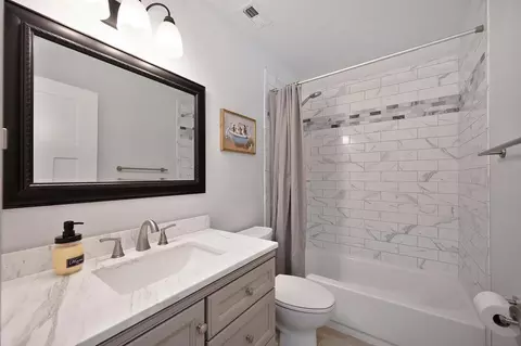 Bath - 2030 Meadow Mist Ct, Elverta, CA 95626 photo 1 of 2