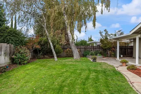 Exterior - 244 California St, Ripon, CA 95366 photo 9 of 9