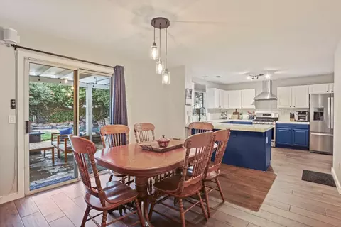 Dining - 443 Glenbriar Cir, Tracy, CA 95377 photo 4 of 4
