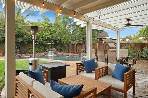 Exterior - 443 Glenbriar Cir, Tracy, CA 95377 photo 11 of 18