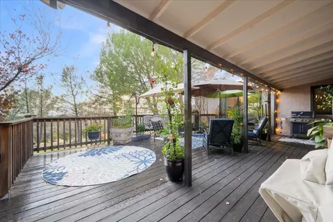 3900 Loma Dr, Shingle Springs, CA 95682