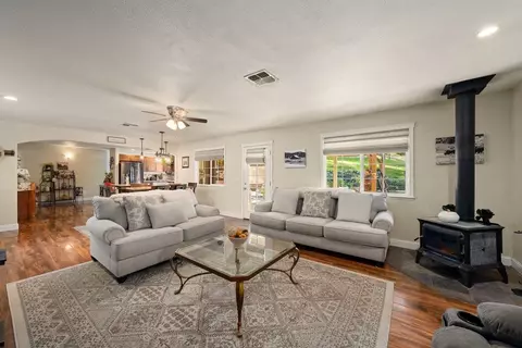 Living - 1812 Mary Ct, Placerville, CA 95667 photo 3 of 4
