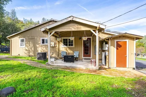 Exterior - 1812 Mary Ct, Placerville, CA 95667 photo 26 of 32