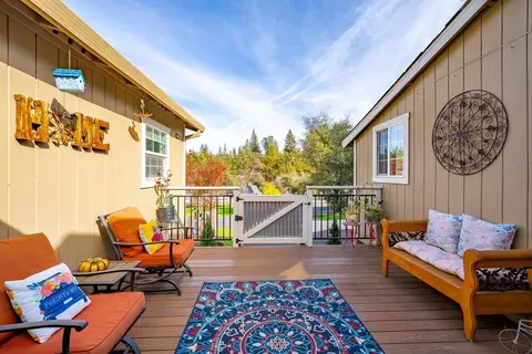 Exterior - 1812 Mary Ct, Placerville, CA 95667 photo 4 of 32