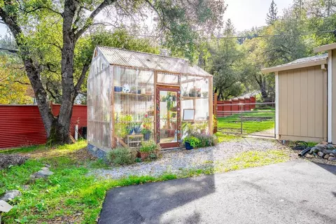 Exterior - 1812 Mary Ct, Placerville, CA 95667 photo 11 of 32
