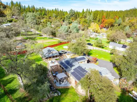View/Area - 1812 Mary Ct, Placerville, CA 95667 photo 6 of 14