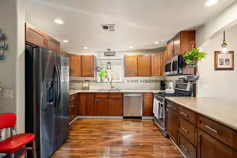 Kitchen - 1812 Mary Ct, Placerville, CA 95667 photo 2 of 3