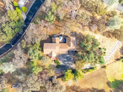 View/Area - 2540 Muir Ct, Cool, CA 95614 photo 18 of 21