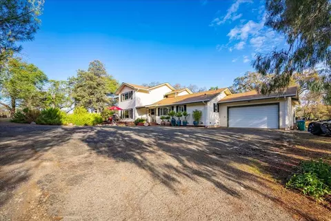 Exterior - 2540 Muir Ct, Cool, CA 95614 photo 3 of 36