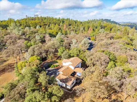View/Area - 2540 Muir Ct, Cool, CA 95614 photo 14 of 21