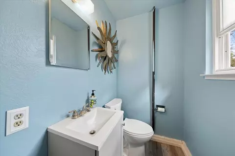 Bath - 2540 Muir Ct, Cool, CA 95614 photo 3 of 3