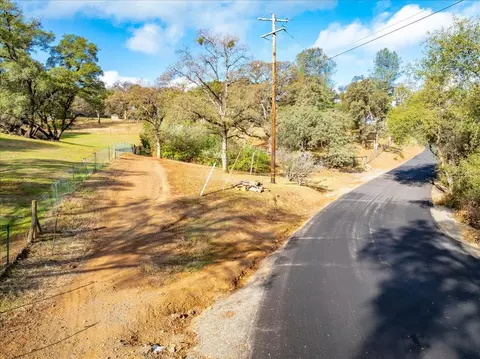 View/Area - 2540 Muir Ct, Cool, CA 95614 photo 20 of 21
