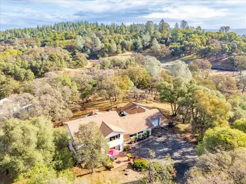 View/Area - 2540 Muir Ct, Cool, CA 95614 photo 12 of 21