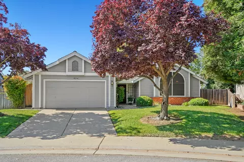 624 Zoe Ann Dr, Lincoln, CA 95648