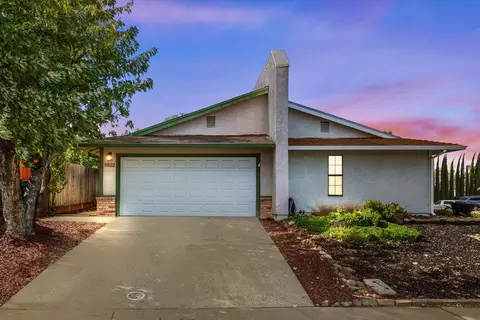 1002 Wabash Ct, Roseville, CA 95678
