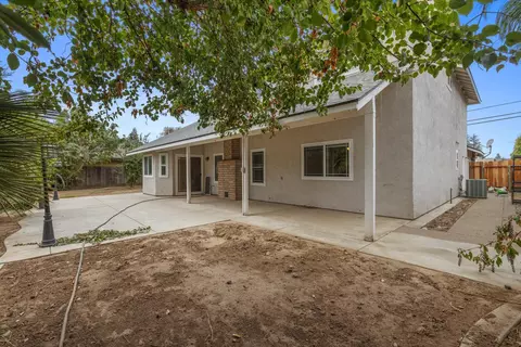 1940 N Berkeley Ave, Turlock, CA 95382 photo 37