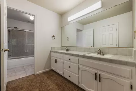 1940 N Berkeley Ave, Turlock, CA 95382 photo 21