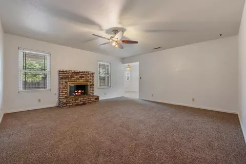 1940 N Berkeley Ave, Turlock, CA 95382 photo 16