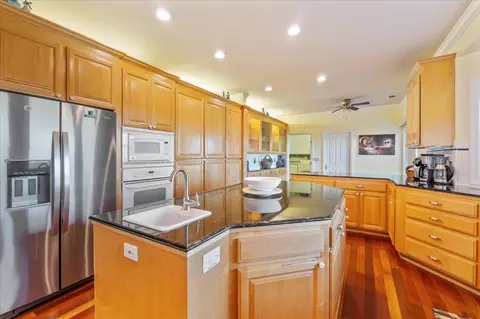 Kitchen - 5350 Wylderidge Dr, Murphys, CA 95247 photo 2 of 4