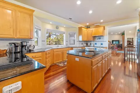 Kitchen - 5350 Wylderidge Dr, Murphys, CA 95247 photo 3 of 4