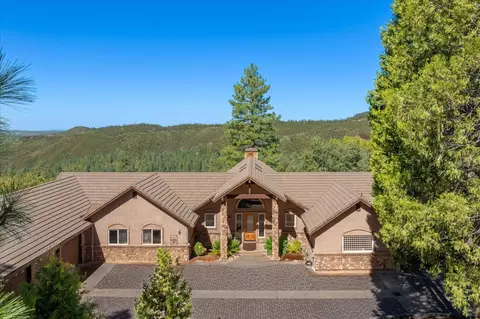 Exterior - 5350 Wylderidge Dr, Murphys, CA 95247 photo 4 of 11