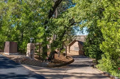 Exterior - 5350 Wylderidge Dr, Murphys, CA 95247 photo 5 of 11