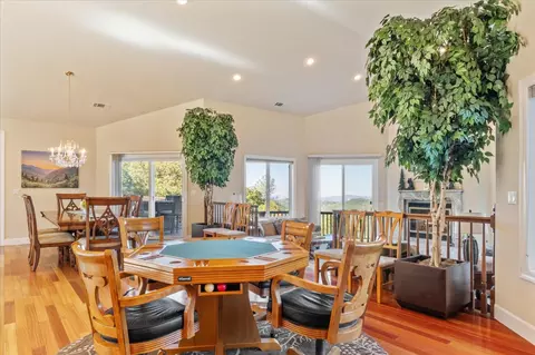 Dining - 5350 Wylderidge Dr, Murphys, CA 95247 photo 4 of 4