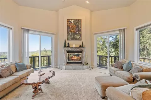 Living - 5350 Wylderidge Dr, Murphys, CA 95247 photo 1 of 5