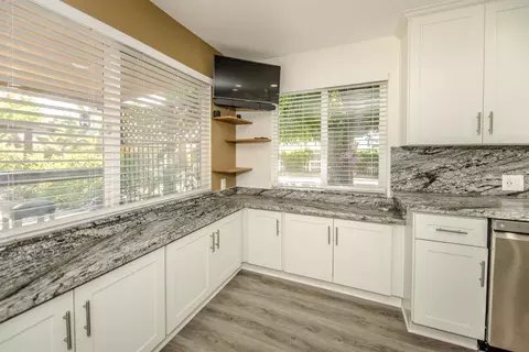 Kitchen - 151 W Delano St, Elverta, CA 95626 photo 2 of 4